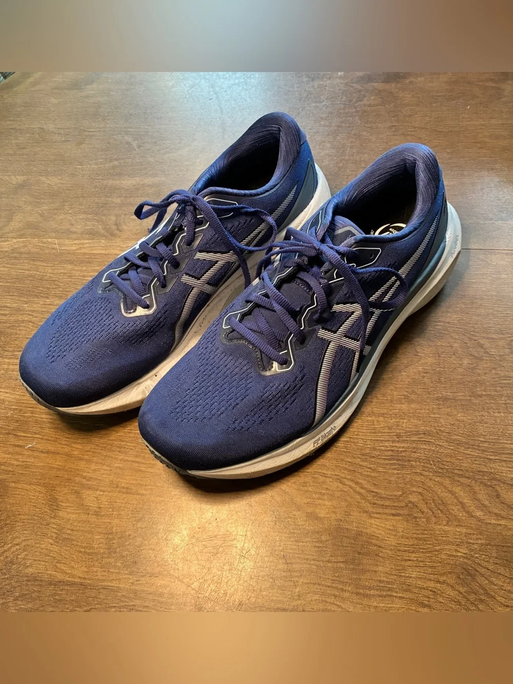 ASICS Men's Gel-Kayano 30 Blue and White Size 14